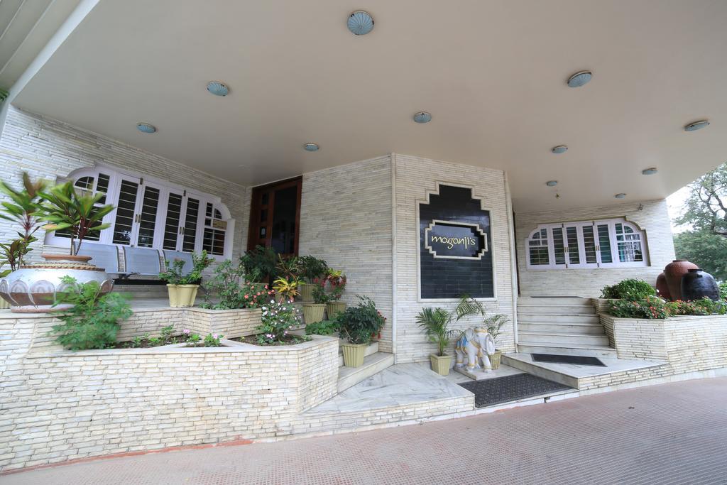 Hotel Maganji'S Abu Zewnętrze zdjęcie